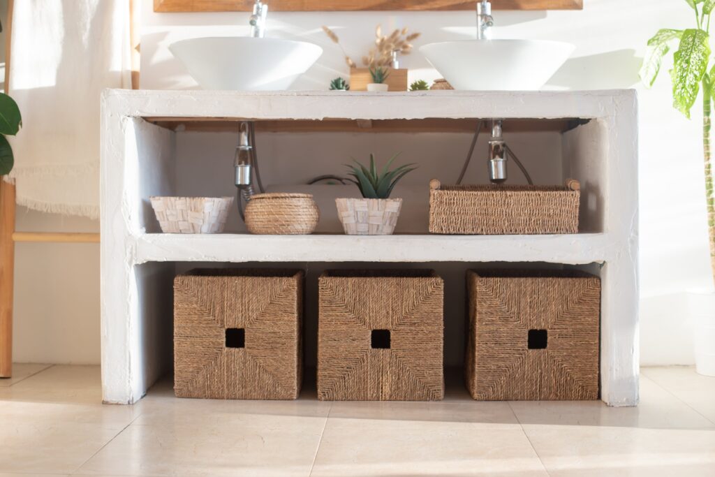 NYKB shares small bathroom layout ideas