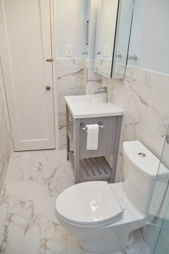 Maximize Space in NYC Bathrooms - NYKB