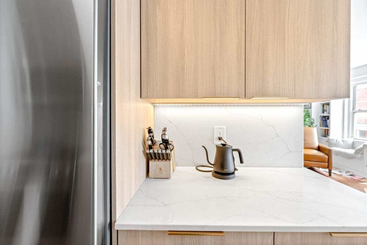 How to Choose Under Cabinet Lighting - NYKB