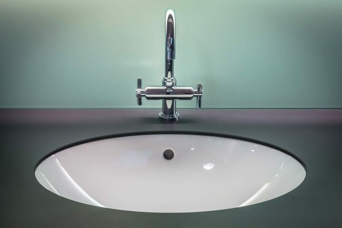 Top-Mount or Under Mount Sinks? A Debate - NYKB