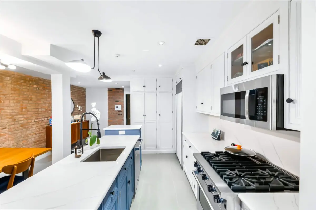 Open concept kitchen remodeling image for The Pros and Cons of Open-Concept Kitchens